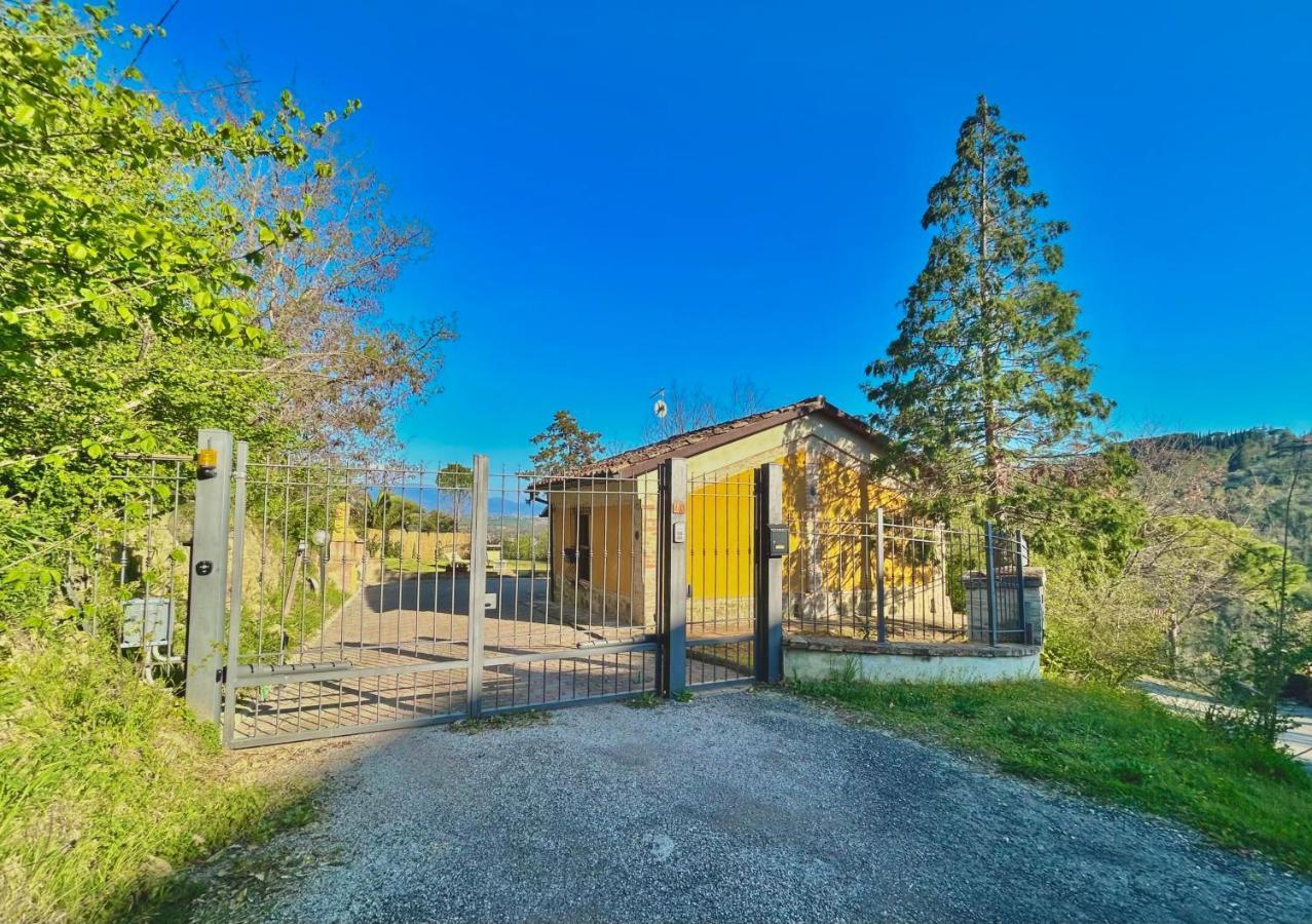 Casolare Del Maestrale - M&M Holiday House 페루자 외부 사진